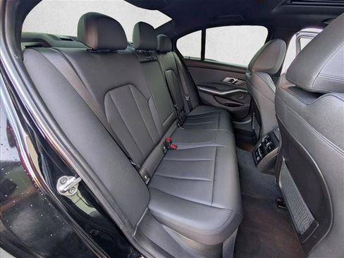 Used 2020 BMW 330i Sedan w/ Convenience Package RWD image 23