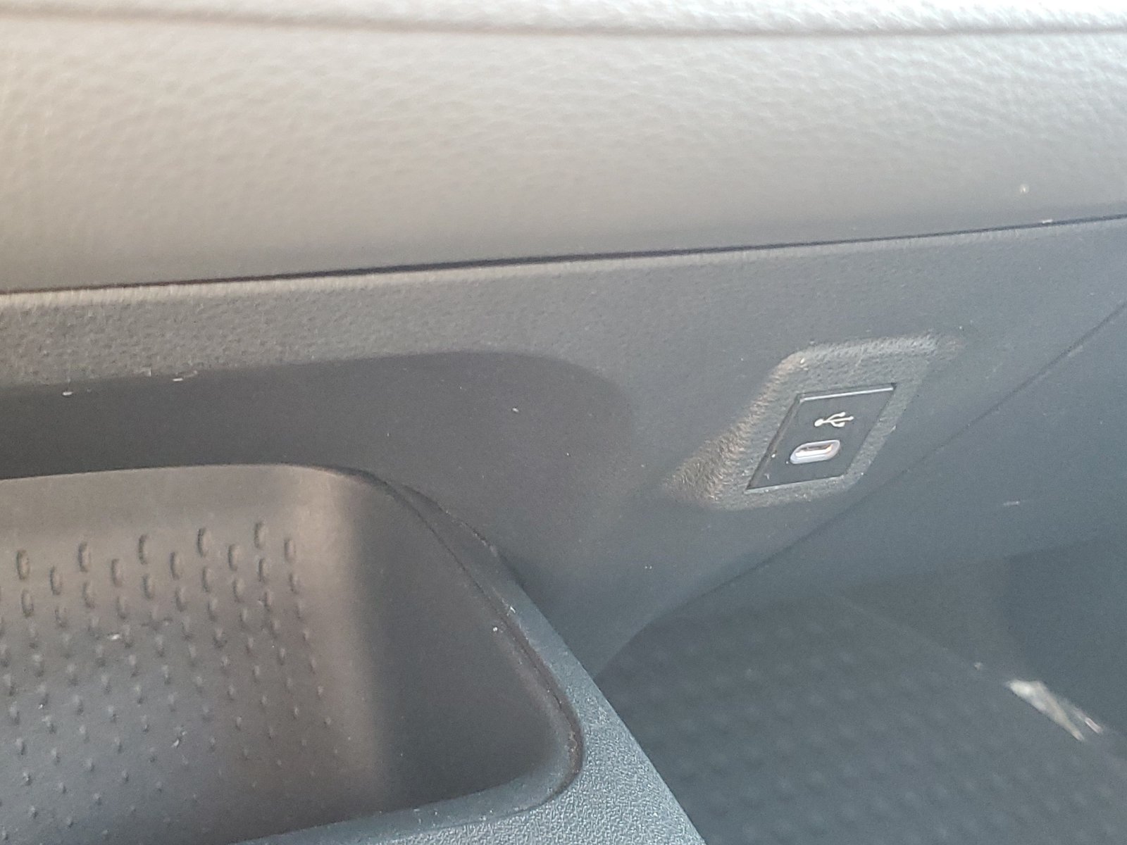 Certified 2024 Toyota Corolla LE FWD image 29