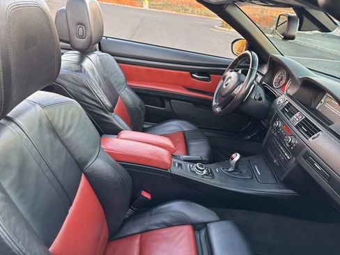 Used 2013 BMW M3 Convertible RWD image 33
