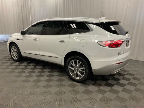 Used 2023 Buick Enclave Essence w/ Experience Buick Package AWD/4WD image 4