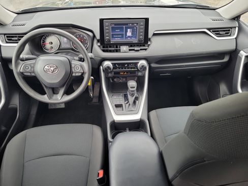 Used 2022 Toyota RAV4 LE image 13