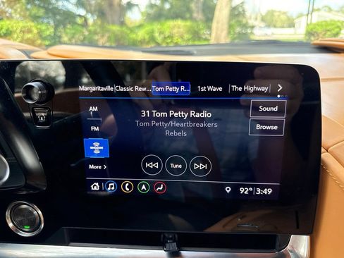 Used 2020 Chevrolet Corvette Stingray Premium Conv w/ 3LT Preferred Equipment Group RWD image 34