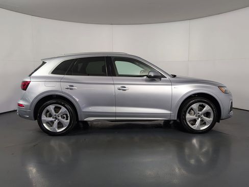 Certified 2025 Audi Q5 2.0T Premium Plus w/ Premium Plus Package image 37