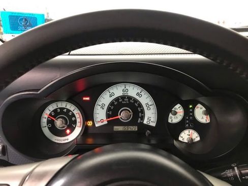 Used 2011 Toyota FJ Cruiser 4WD w/ Upgrade Pkg image 9
