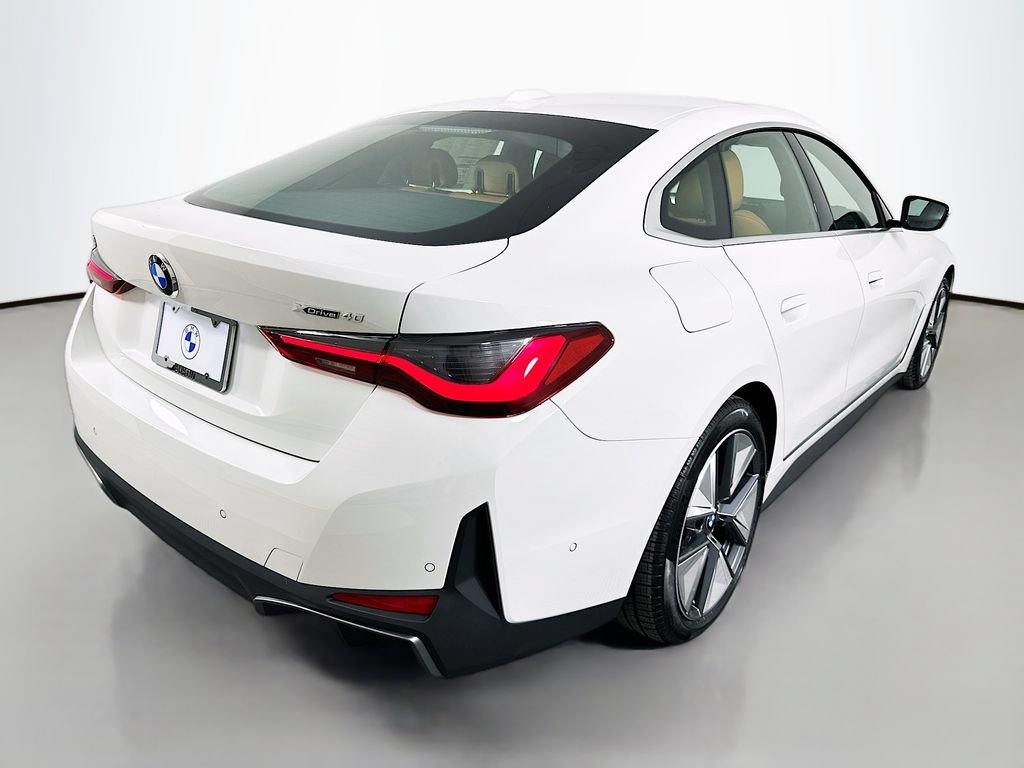 Used 2026 BMW i4 xDrive40i w/ Parking Assistance Package AWD/4WD image 5