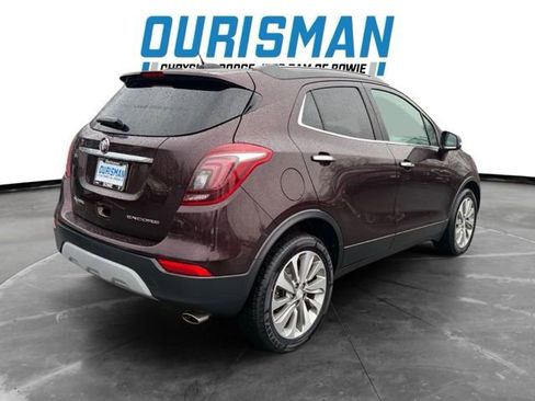 Used 2018 Buick Encore Preferred image 3