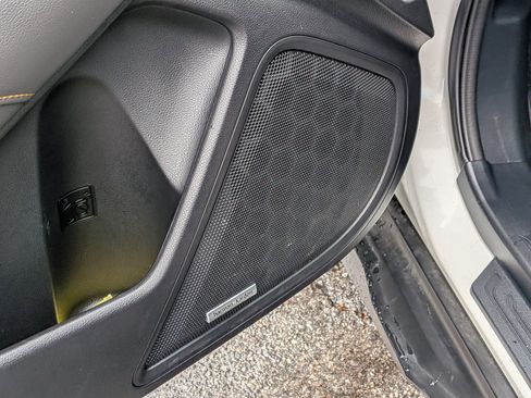 Used 2025 Subaru Outback Wilderness image 17