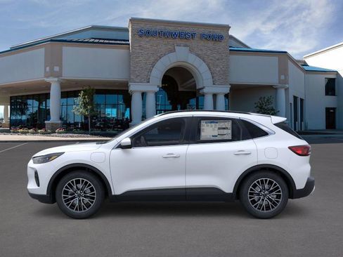 New 2026 Ford Escape SE w/ PHEV Premium Package image 3