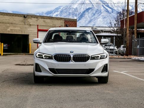 New 2026 BMW 330i xDrive Sedan w/ Premium Package image 8