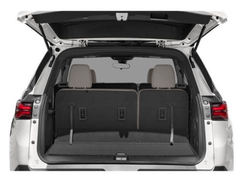 Used 2022 Chevrolet Traverse Premier AWD/4WD image 14