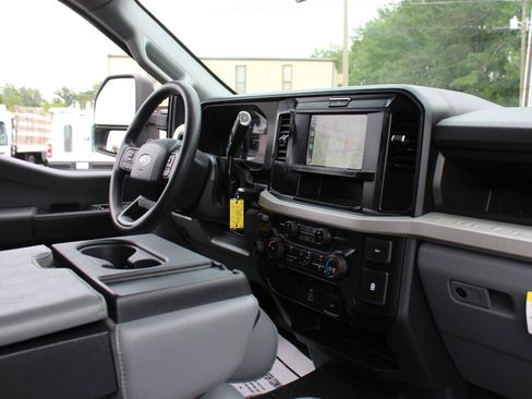 Used 2025 Ford F350 XL w/ XL Chrome Package AWD/4WD image 47