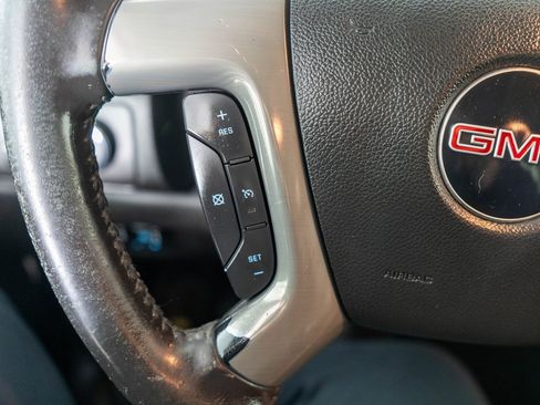 Used 2011 GMC Sierra 2500 SLT w/ SLT Convenience Package image 12