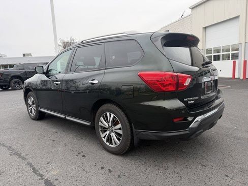 Used 2019 Nissan Pathfinder SL image 5