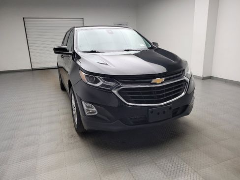 Used 2020 Chevrolet Equinox LT FWD image 14
