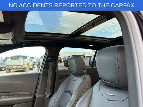 Used 2020 Cadillac XT4 Sport w/ Cold Weather Package image 18