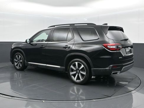 Certified 2023 Honda Pilot Elite image 16