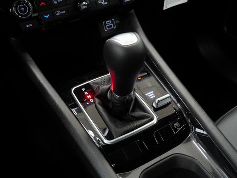 New 2026 Jeep Compass Latitude image 24