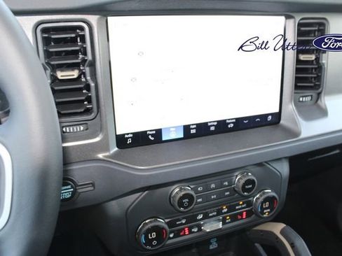 New 2025 Ford Bronco Badlands image 14