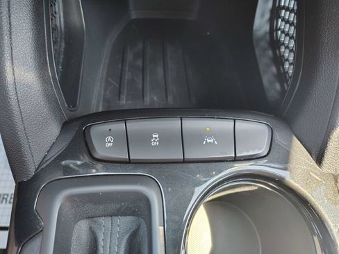 Certified 2023 Chevrolet TrailBlazer LT FWD image 34
