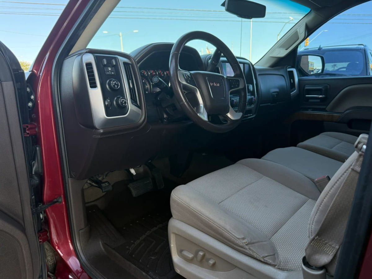 Used 2015 GMC Sierra 1500 SLE w/ SLE Value Package AWD/4WD image 38