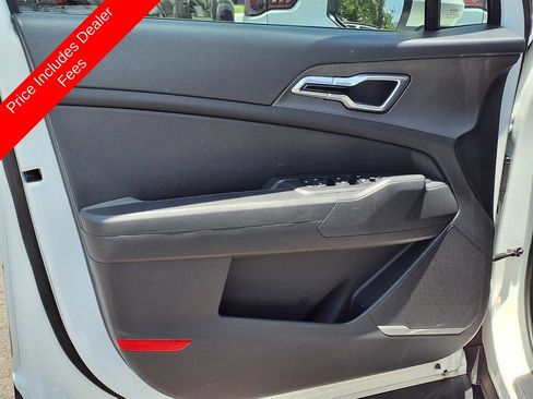 Used 2024 Kia Sportage LX FWD image 23