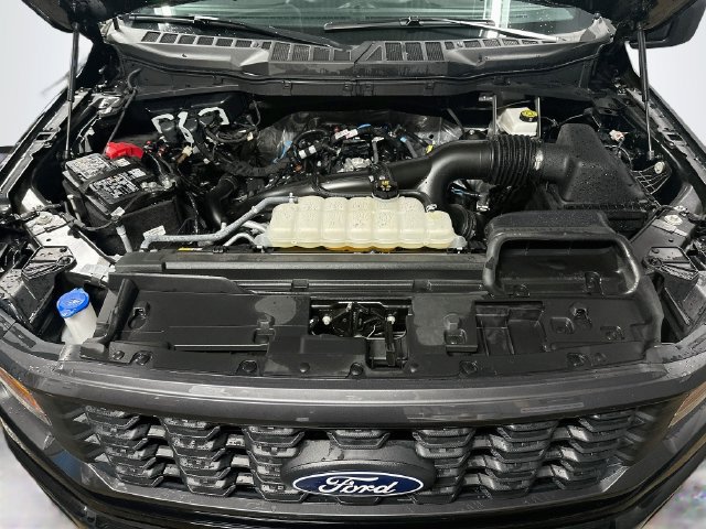 Used 2025 Ford F150 STX AWD/4WD image 28