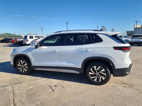 New 2026 Volkswagen Tiguan S image 5