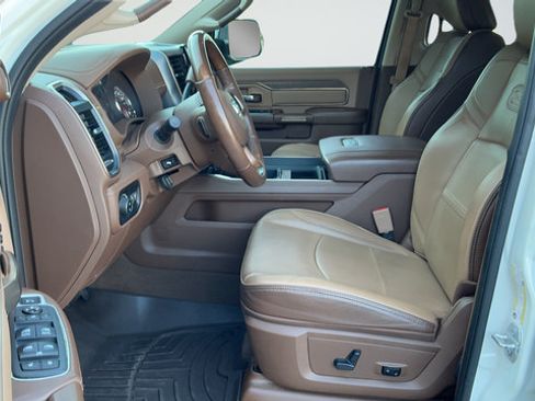 Used 2022 RAM 2500 Limited AWD/4WD image 20