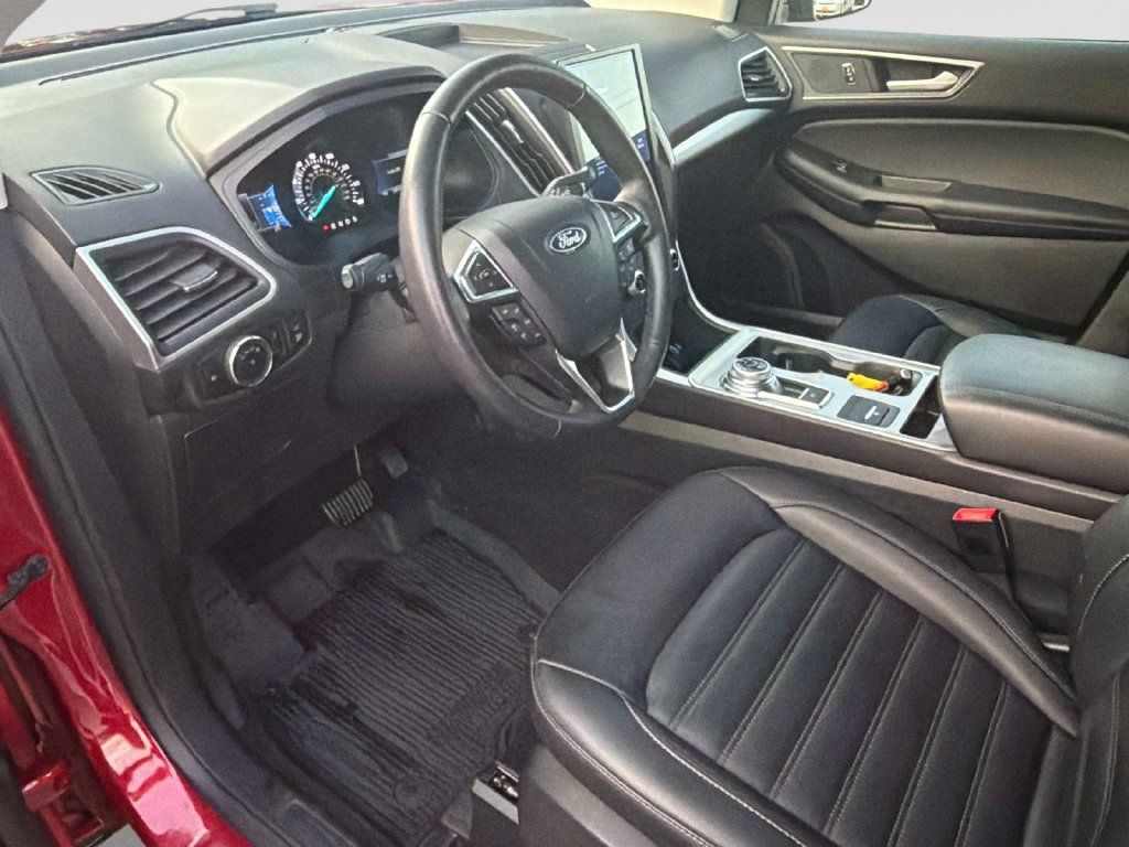 Used 2024 Ford Edge SEL w/ Convenience Package AWD/4WD image 22
