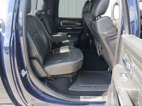 Used 2018 RAM 2500 Limited AWD/4WD image 28