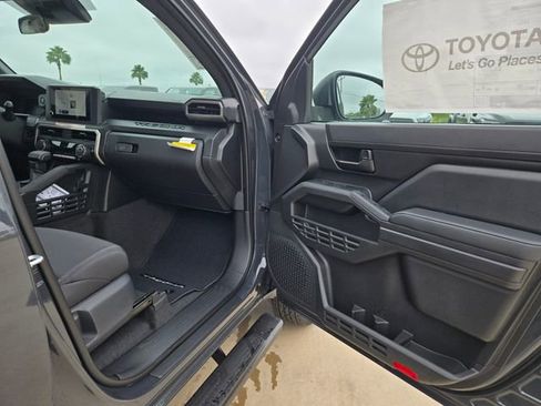 New 2026 Toyota Tacoma SR AWD/4WD image 21