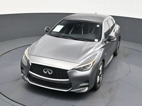 Used 2019 INFINITI QX30 Sport w/ Cargo Package FWD image 21