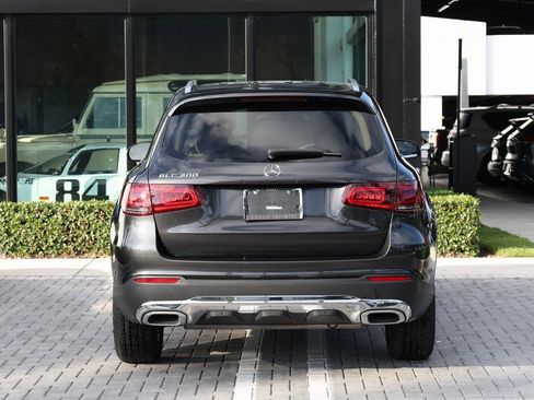 Used 2022 Mercedes-Benz GLC 300 image 6