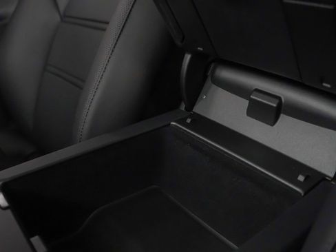 New 2026 Porsche Cayenne S image 34