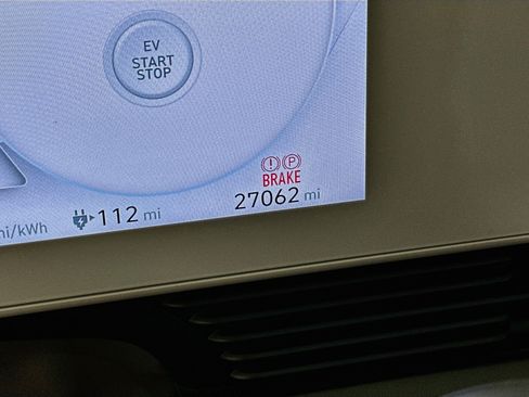 Used 2024 Hyundai Ioniq 5 SEL RWD image 19