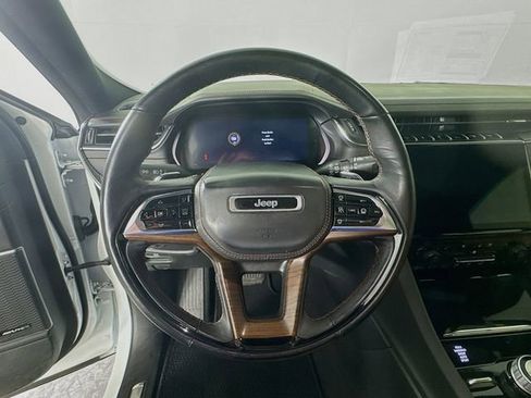 Used 2023 Jeep Grand Cherokee L Summit w/ Advanced Protech Group IV image 13