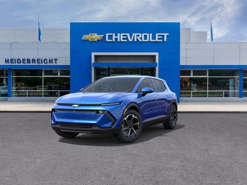 New 2026 Chevrolet Equinox EV LT image 8