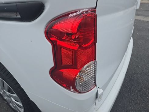Used 2021 Nissan NV200 SV FWD image 30