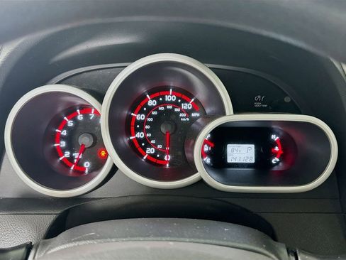 Used 2009 Toyota Matrix image 12