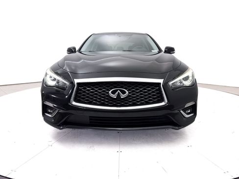 Used 2019 INFINITI Q50 Luxe w/ Essential Package (3.0T Luxe) RWD image 2