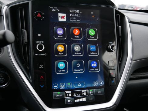 Certified 2025 Subaru Crosstrek 2.0i Premium image 22