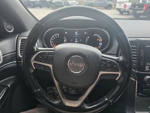 Used 2020 Jeep Grand Cherokee Limited image 14