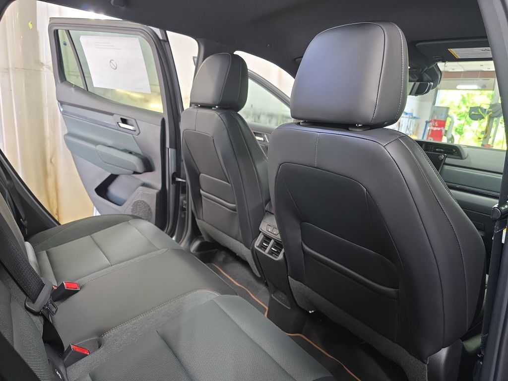 New 2026 GMC Terrain AT4 w/ Convenience Package III AWD/4WD image 11