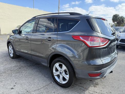 Used 2016 Ford Escape SE w/ SE Leather Comfort Package image 5