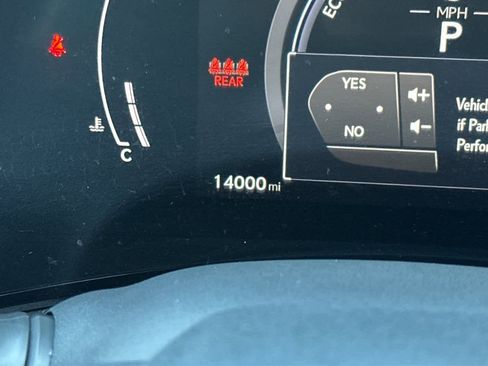 Used 2025 Lexus NX 300h AWD w/ Luxury Package image 26