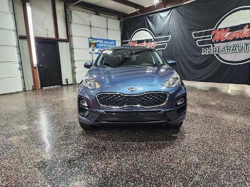 Used 2021 Kia Sportage LX image 2