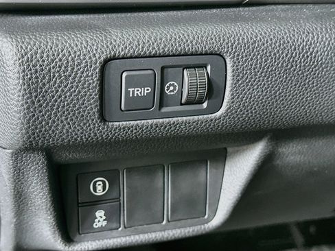 Used 2018 Honda Accord EX-L image 17
