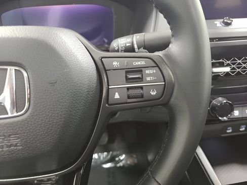 Used 2024 Honda Accord EX-L image 27
