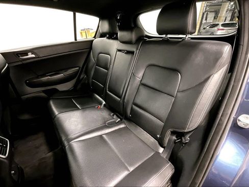 Used 2022 Kia Sportage Nightfall Edition FWD image 32
