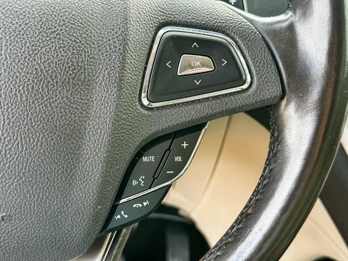 Used 2019 Lincoln MKC Reserve w/ MKC Climate Package image 18